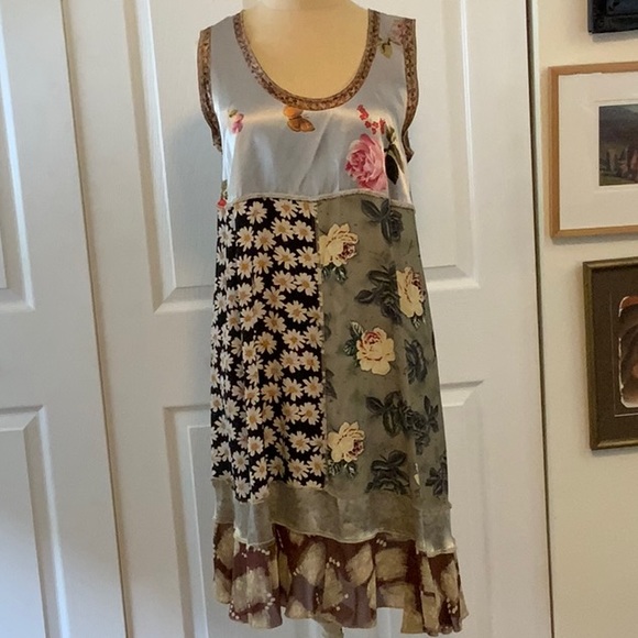 ワンピース NOTHING EVERYTHING : 24FW / MIXED TEXTURE SLEEVELESS DRESS Lotus Combi Print Shirring Sleeveless Dress | Pasand by ne